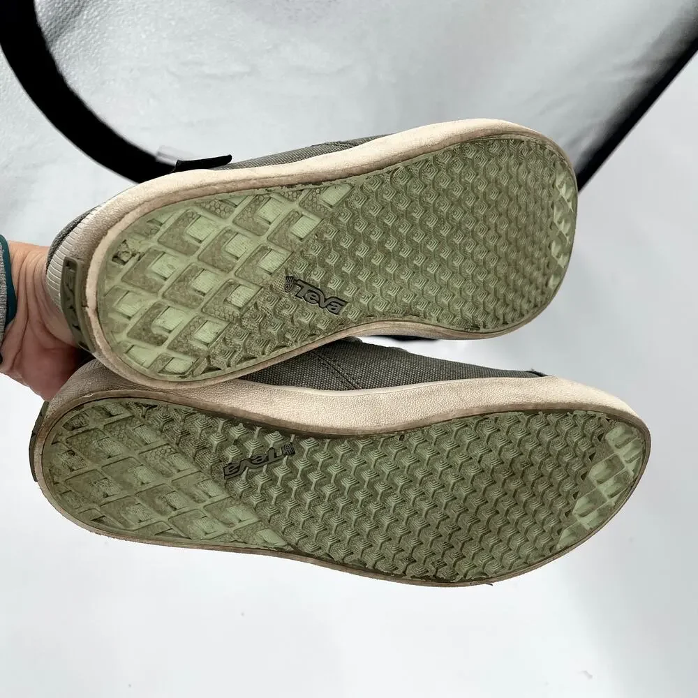 TEVA Freewheel Canvas Lace Up Sneakers in Desert Sage // 7